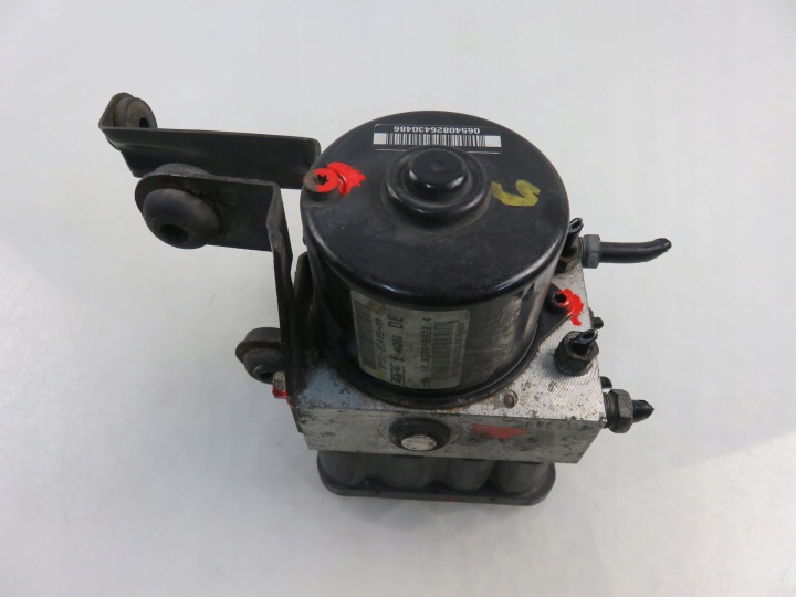 POMPE ABS FORD FOCUS MK2 100960012723 28560004033 8M512C405AA