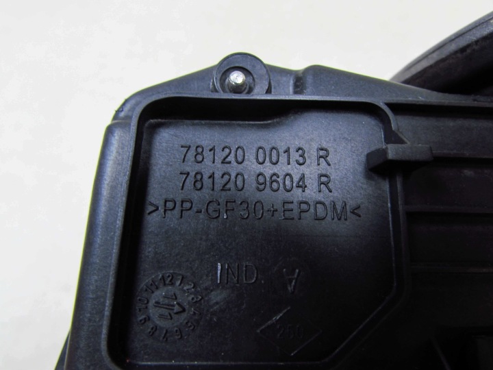 RENAULT MEGANE III UNIVERSEL 08-16 CLAPET GOULOTTE DE REMPLISSAGE CARBURANTS 781200013 TEKNG