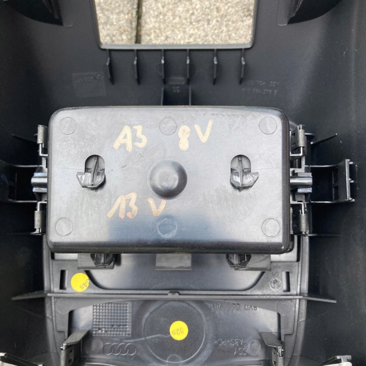 AUDI A3 8V 2012- SB/HB PROTECTION INSERT TUNNELS