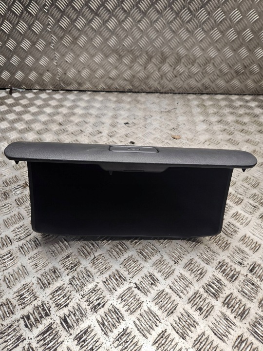 2005 TOYOTA COROLLA VERSO AR10 BOÎTE À GANTS 555510F010