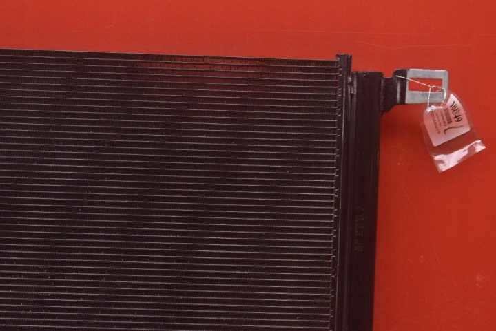 RADIATEUR CLIMATISATION 4M0816411D AUDI E-TRON 55 408 KM 18-21