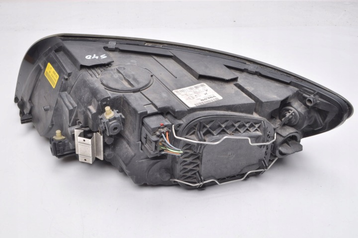 VOLVO S40 II V50 PHARE DROITE AVANT DROIT AVANT EUROPE LIFT 31265701