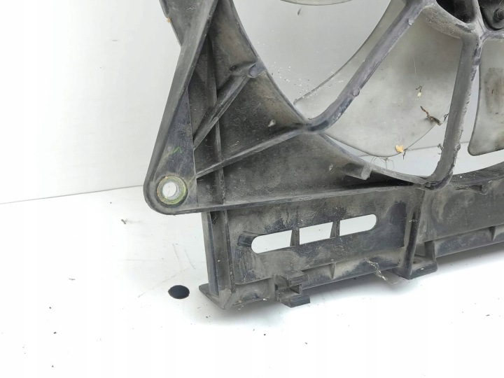 TOYOTA COROLLA VERSO AR10 2005 ÉLECTRIQUE VENTILATEUR RADIATEUR