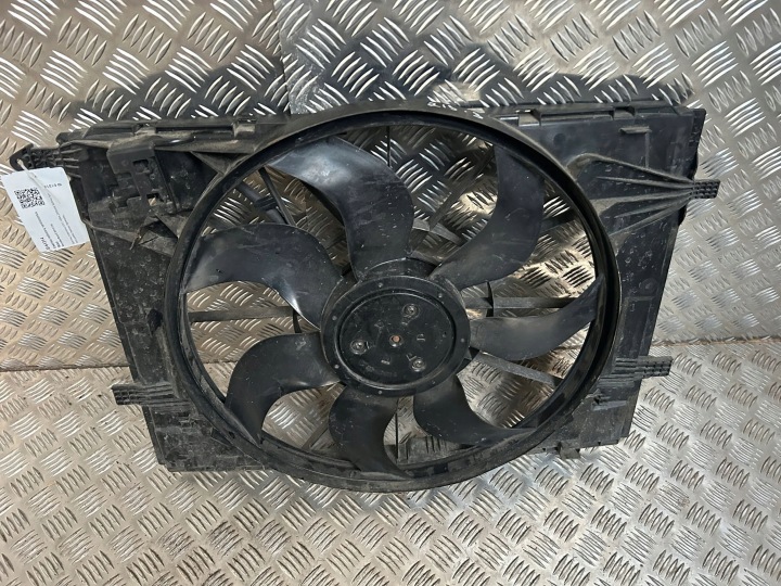 MERCEDES-BENZ E W213 2017 ÉLECTRIQUE VENTILATEUR RADIATEUR
