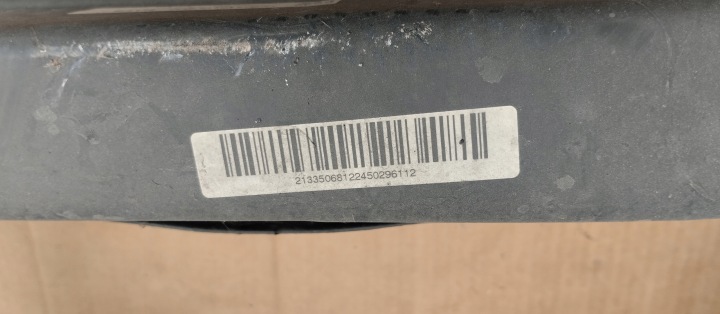 CHÂSSIS CHÂSSIS POUTRE ARRIÈRE MERCEDES E CLASSE W213 BERLINE E63 AMG A2043520206