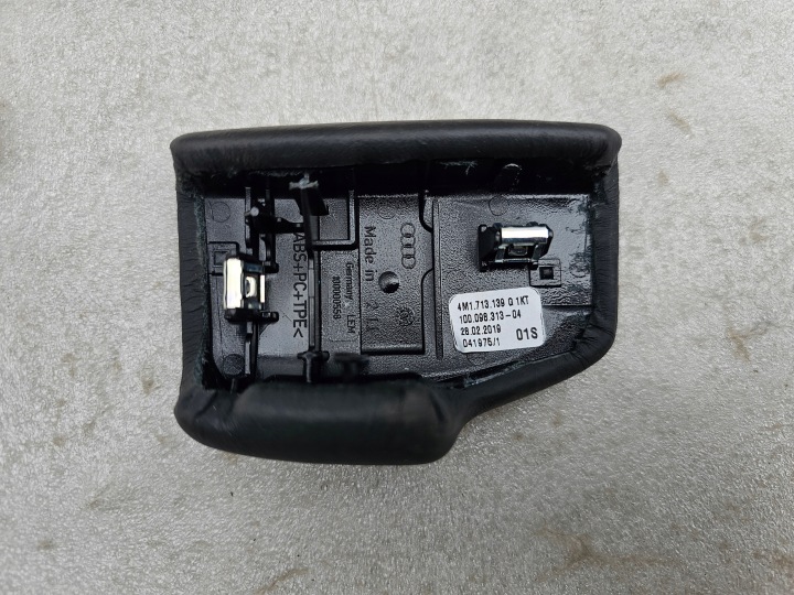AUDI Q7 4M REVÊTEMENT SUR GALET LEVIERS MÉCANISME DE CHANGEMENT DE VITESSES VITESSE 4M1713139G 1KT