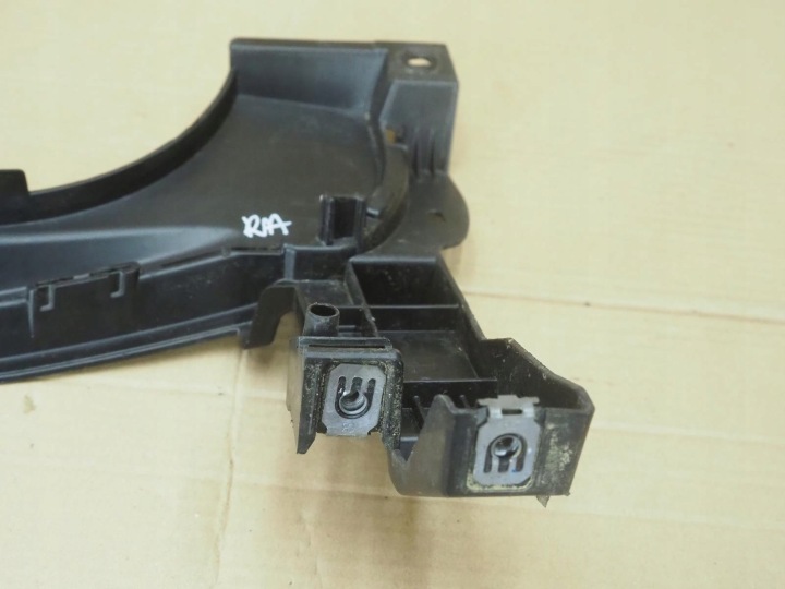 GLISSIÈRE PARE-CHOCS GAUCHE ARRIÈRE NISSAN TOWNSTAR 850457362R