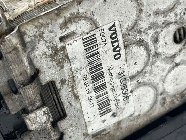 VOLVO XC60 2019 RADIATEUR ENSEMBLE