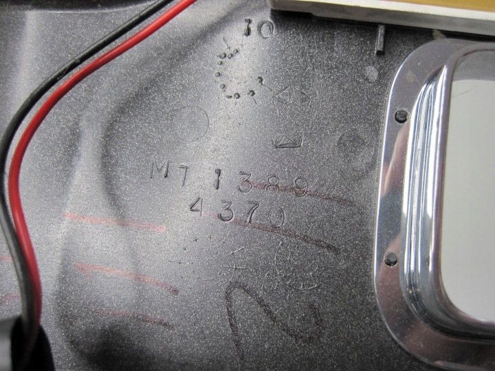 CHÂSSIS POIGNÉE JEEP CHEROKEE 66592-M