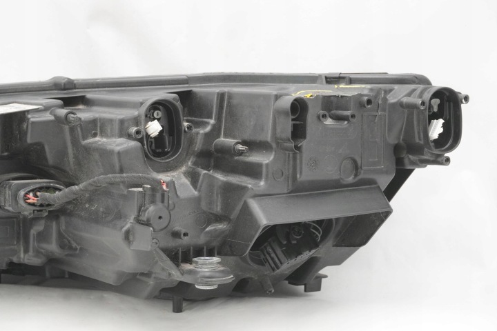 PHARE AVANT DROITE COMPLET LED SKODA OCTAVIA MK4 5E4941016A