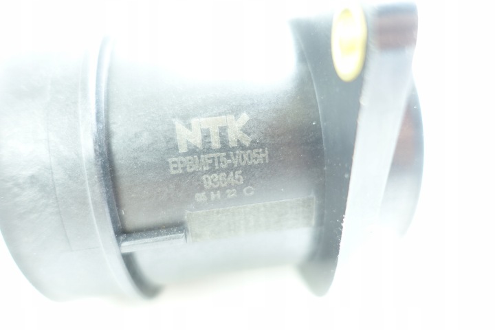 DÉBITMÈTRE AIR NGK 93645 EPBMFT5-V005H