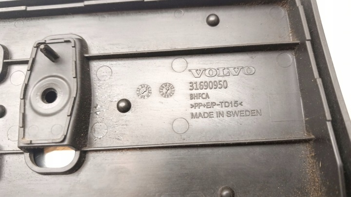 2025 VOLVO XC40 CHÂSSIS CADRE DE PLAQUE D'IMMATRICULATION 31690950