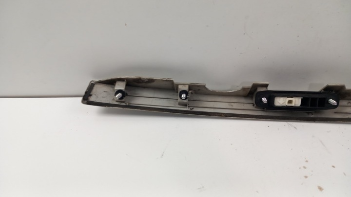 TOYOTA COROLLA VERSO II LIFT CACHE COUVERCLES DE COFFRE ARRIÈRE 1F8 MICROCONTACT