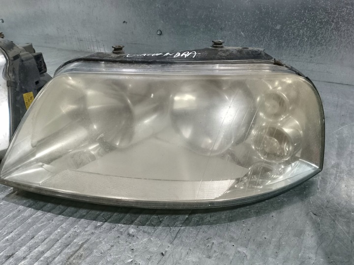 PHARES AVANT ENSEMBLE SEAT ALHAMBRA I 7M3941016AD 7M3941015AD 0301182201