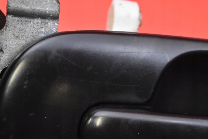 POIGNÉE DROITE AVANT AVANT NOIRE HONDA CRV 1 I 95-99
