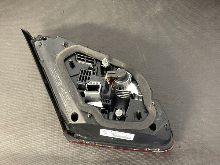 VW PASSAT CC LIFT PHARES ARRIÈRE 3C8945308S 3C8945307S 12-16R