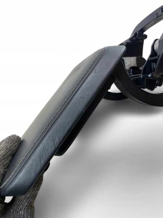VOLVO XC60 ACCOUDOIR CONSOLES 31469707