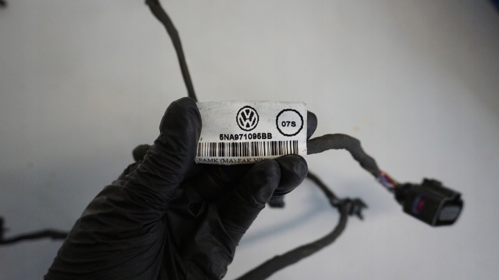 VW TIGUAN II 2 FAISCEAU DE CÂBLES INSTALLATION ÉLECTRIQUE PARE-CHOCS AVANT AVANT 5NA971095BB