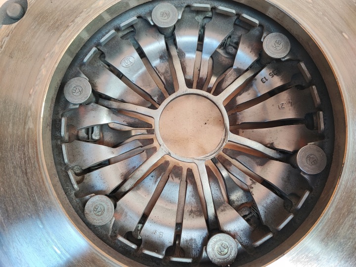 FORD MONDEO MK5 2.0 TDCI DISQUE EMBRAYAGE COLLIER