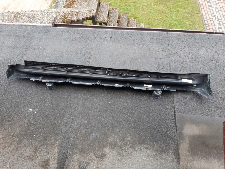 MOULURE SEUIL DROITE LED MERCEDES GLE W292
