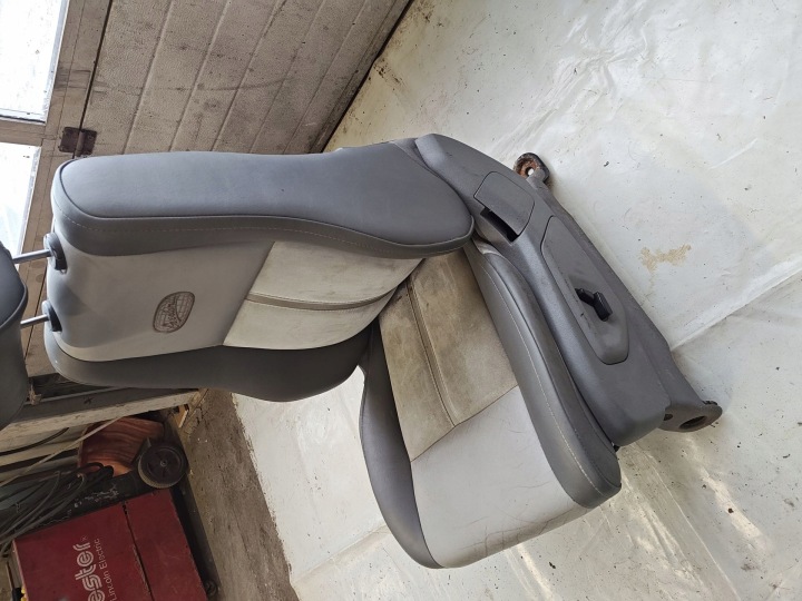 JEEP GRAND CHEROKEE WJ SIÈGES SIÈGES CUIR SIÈGE BANQUETTE ARRIÈRE