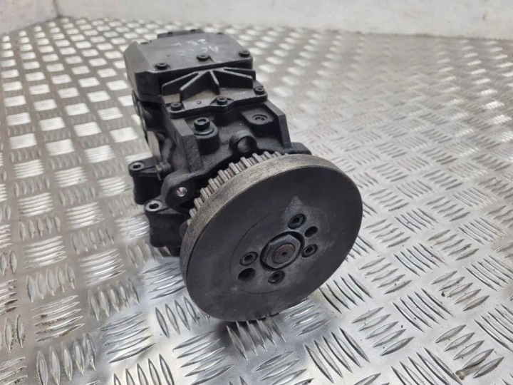 POMPE CARBURANTS AUDI 059130106J 2.48L DIESEL 2002