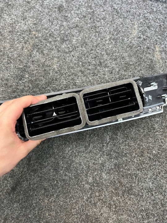BMW 7 F01 F02 CHÂSSIS GRILLES CONDUIT D'AIR TABLEAU DE BORD INSTRUMENTATION 9115860