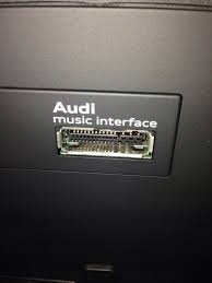 FIL ADAPTATEUR AMI IPHONE AUDI LIGHTNING NEUF OEM