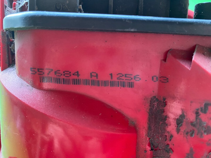 PHARE DROIT ARRIÈRE PEUGEOT 307 SW LIFT UNIVERSEL INSERT 557684A