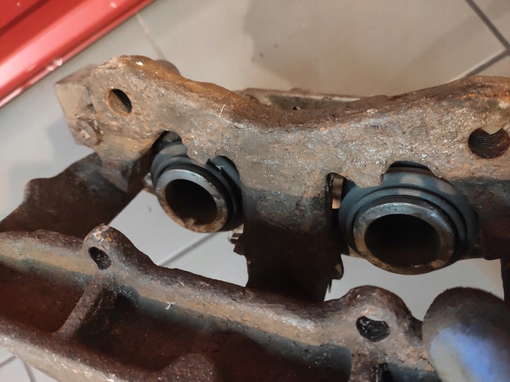 AUDI A8 D2 LIFT ÉTRIER DE FREIN DE FREIN DROIT GAUCHE AVANT JEU