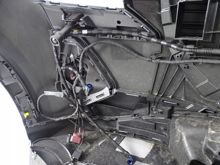 PARE-CHOCS AVANT AVANT AUDI Q4 89A