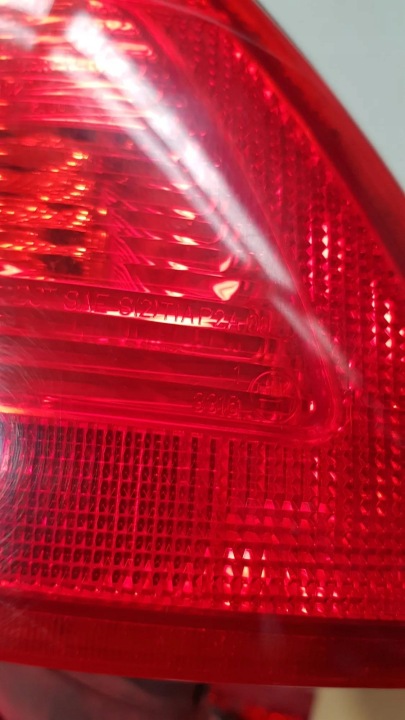 PHARE DROITE ARRIÈRE SAAB 9-3 (YS3F) 5142203 2.0L GASOLINE 129KW 2003