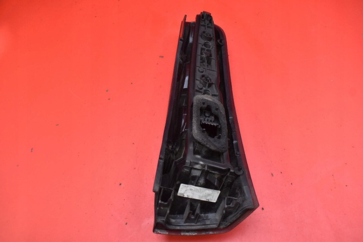 PHARE GAUCHE ARRIÈRE ARRIÈRE 13196002 OPEL MERIVA A LIFT 04-10