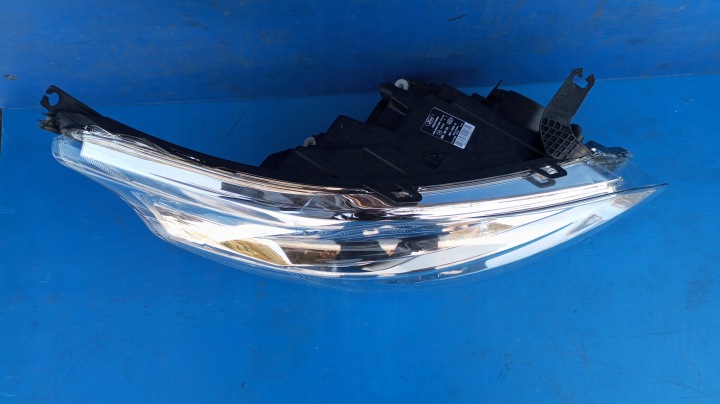 BK21-13D152-BJ PHARE DROIT AVANT LENTILLE EUROPE 2024 ANNÉE FORD TRANSIT CUSTOM