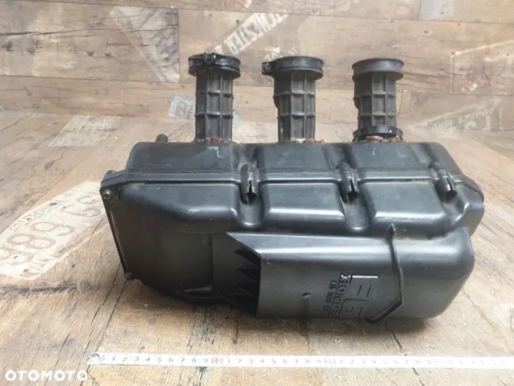 AIRBOX CHÂSSIS FILTRE BRIDE HONDA GL1500 CF VALKYRIE INTERSTATE