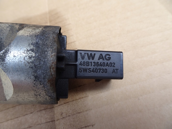 VW AUDI A3 SKODA SEAT 1.6 TDI BRIDA VÁLVULA SENSOR 03L089H 03L906054A 03L130764A 5WS40730AT  VW AUDI A3 SKODA SEAT 1.6 TDI BRIDA VÁLVULA SENSOR 