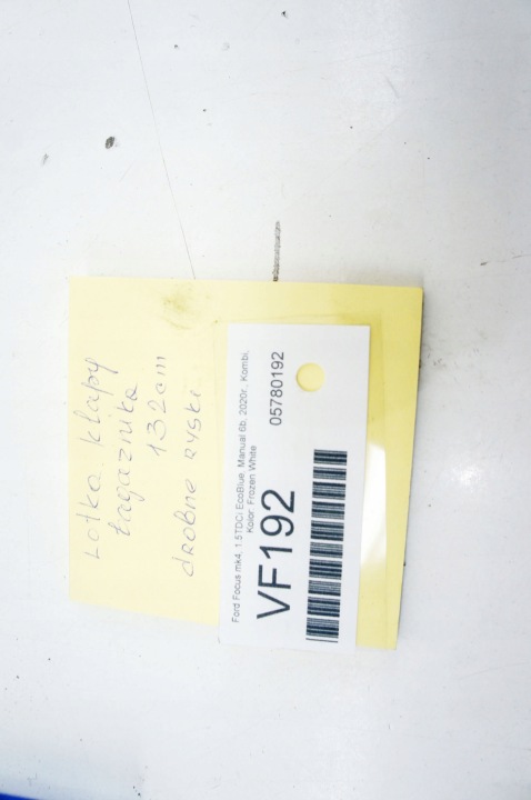 VF192 FORD FOCUS MK4 SPOILER SPOILER COUVERCLES DE COFFRE COUVERCLES DE COFFRE FROZEN WHITE UNIVERSEL AR