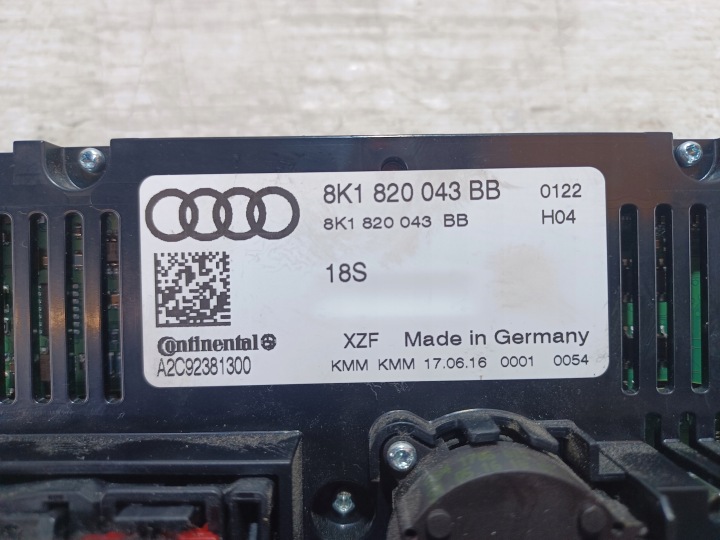 PANNEAU CLIMATISATION AUDI A4 S4 B8 8K 8K1820043BB