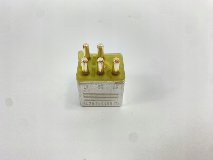 RELAIS MERCEDES W124 W126 R129 W140 SR9850 12V 20A/30A 0015420219