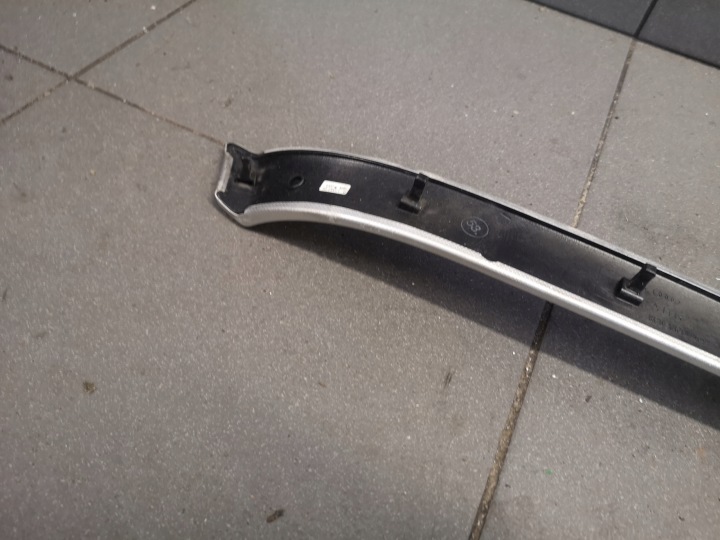 MOULURE DÉCOR FLANC GAUCHE AVANT AUDI A4 B7 8E0867409