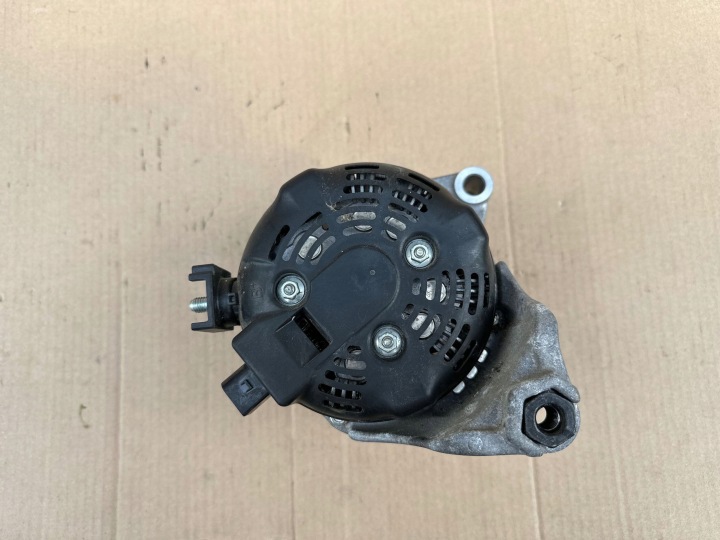 BMW 2 F45 1.5D B37C15A ALTERNATEUR 35TYS KM!!! 7640131-04