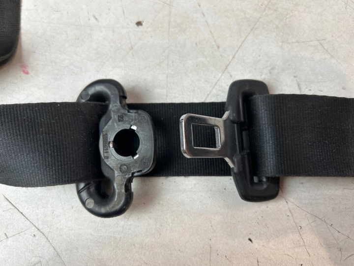 CEINTURE DE SÉCURITÉ AVANT AVANT DROIT FIAT DOBLO II COMBO D