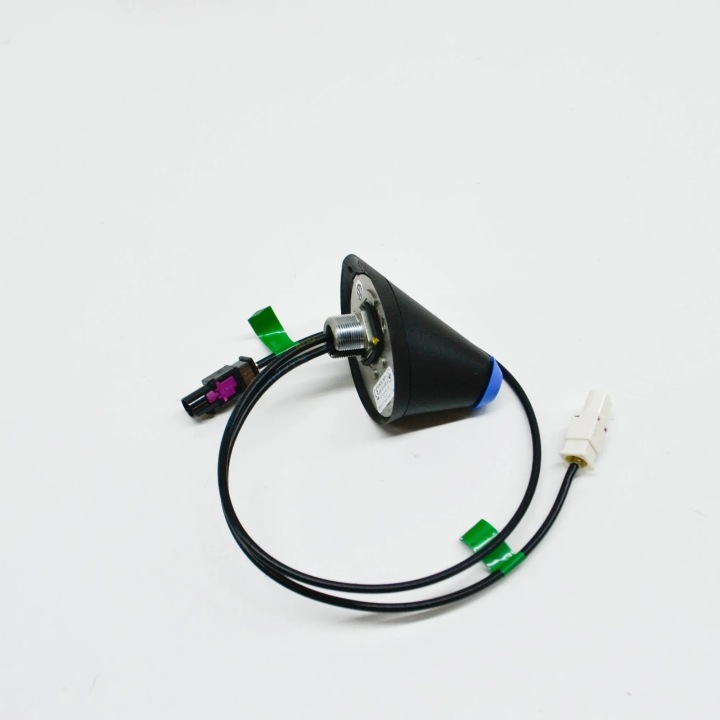 VOLKSWAGEN POLO 6R ANTENNE BASE 6R0035501A ORIGINALE