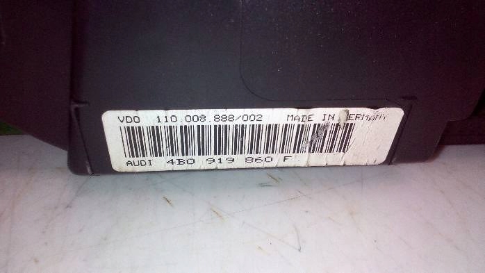 COMPTEUR AUDI A6 C5 2,4 B 4B0919860F