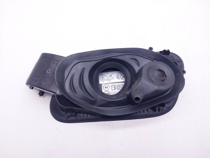 AUDI A7 C8 GOULOTTE DE REMPLISSAGE DE CARBURANT ESSENCE 4K8809906B