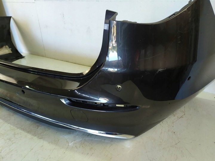 PARE-CHOCS ARRIÈRE ARRIÈRE MERCEDES C-KLASA W206 A2068858400
