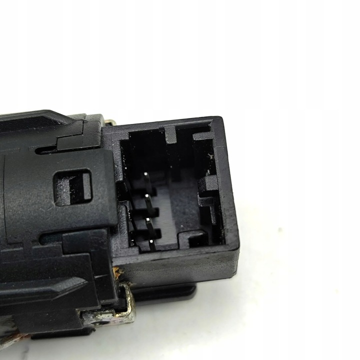 PRZYCIKS START/STOP VW TOUAREG (7P5) 7P2905217B 34790351 3.0L 193KW 2017