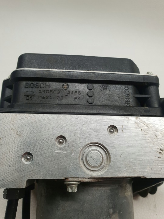 AUDI A4 ALLROAD B8 8K 08-11 POMPE DE FREIN ABS ESP 8K9907379B 8K9614517D