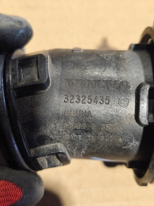 VOLVO XC60 II XC90 II 2.0 D TUYAU FIL ÉCHANGEUR D'AIR DE SURALIMENTATION 5800637540 32325435