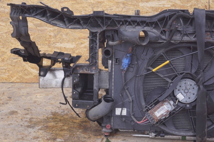 MERCEDES W169 LIFT PANNEAU AVANT RADIATEURS VENTILATEUR 2.0 CDI (D795)